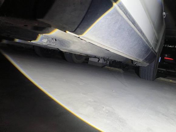 [济南·鲁A] 二手红旗红旗HS52019款 2.0T 智联旗享版