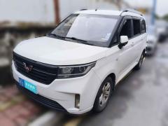 [广州·粤G] 五菱汽车五菱宏光PLUS2019款 1.5T 手动豪华型 7座