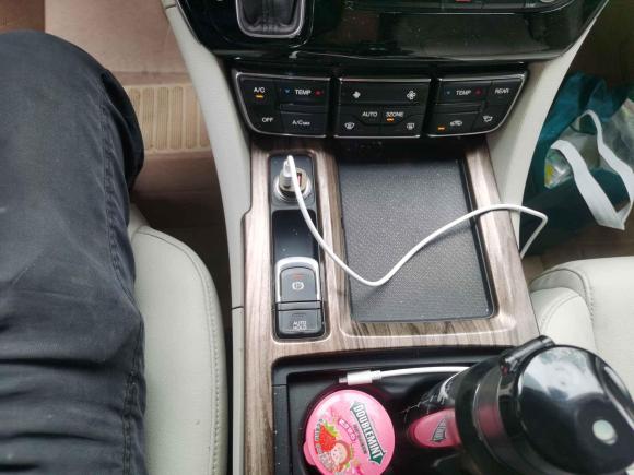 [北京·京F] 二手广汽传祺传祺M82018款 320T 豪华版