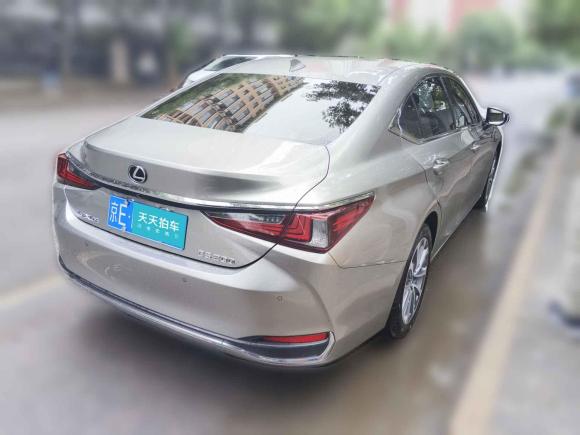 [北京·京E] 二手雷克萨斯雷克萨斯ES2021款 200 卓越版