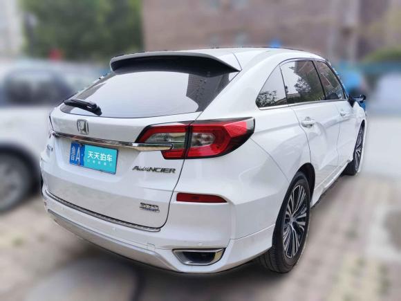 [济南·鲁A] 二手本田冠道2017款 370TURBO 两驱豪华版