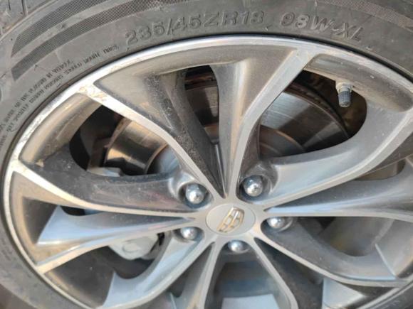 [西安·陕D] 二手吉利汽车博瑞2018款 1.5T MHEV 耀智版