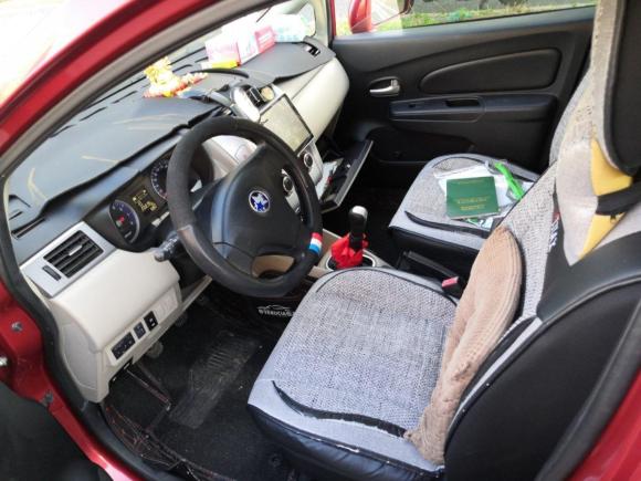 [南京·鄂J] 二手启辰启辰R502015款 1.6L 手动时尚版