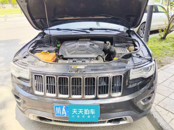 [成都·川A] 二手Jeep大切诺基2015款 3.0TD 柴油 精英导航版