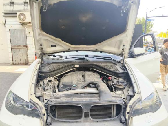 [上海·沪A] 二手宝马宝马X62011款 xDrive35i