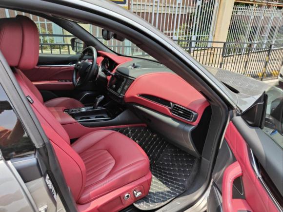 [广州·粤A] 二手玛莎拉蒂Levante2022款 2.0T GT锋芒版