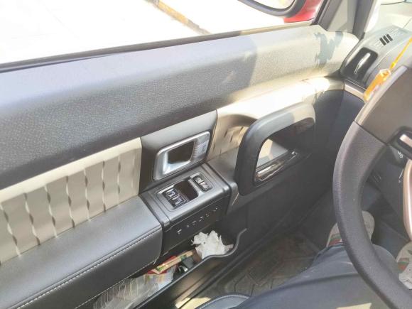 [青岛·鲁B] 二手宝骏宝骏KiWi EV2022款 艺术家轻享版 三元锂