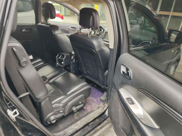 [南通·苏F] 二手道奇酷威2013款 2.4L 两驱尊尚版