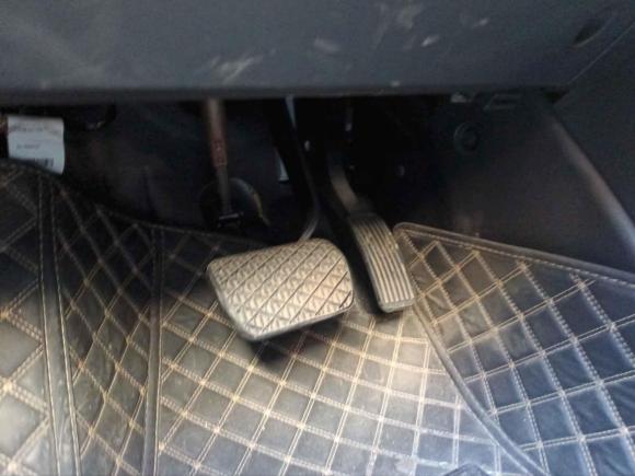 [南通·苏F] 二手荣威荣威3502015款 1.5L 自动豪华天窗版