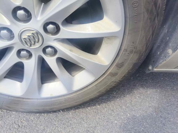 [义乌·浙B] 二手别克别克GL82017款 ES 28T 舒适型 国V