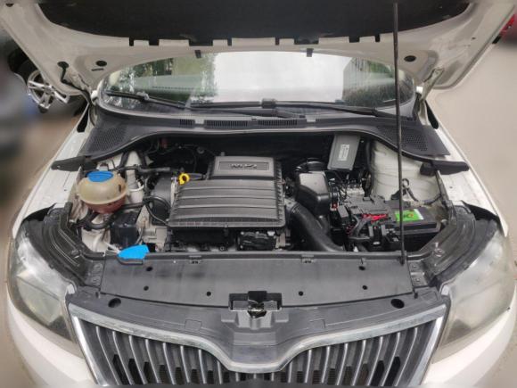 [武汉·鄂E] 二手斯柯达昕锐2015款 1.6L 手动智选型