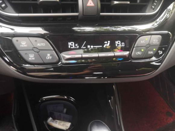 [青岛·鲁B] 二手丰田丰田C-HR2021款 双擎 2.0L E-CVT豪华版