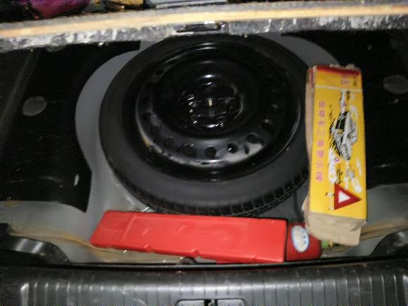 [西安·陕A] 二手别克君越2009款 2.4L豪华版