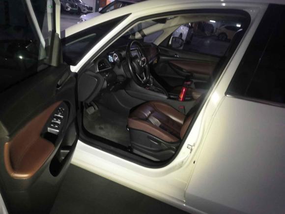 [苏州·苏U] 二手别克别克GL62018款 18T 6座豪华型