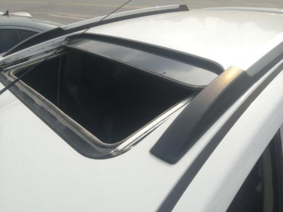 [青岛·鲁B] 二手启辰启辰R50X2013款 1.6L 自动版