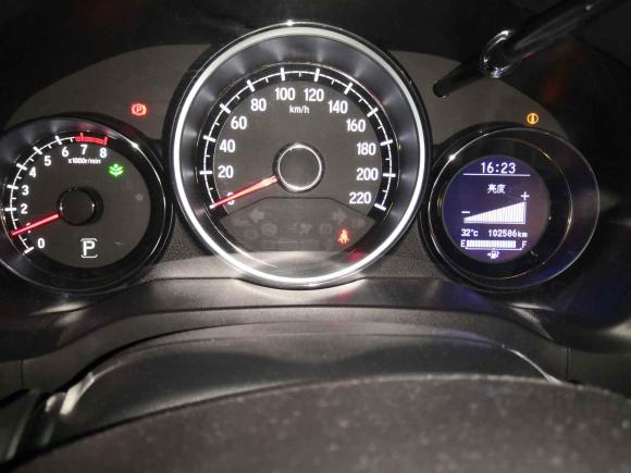 [深圳·粤B] 二手本田本田XR-V2015款 1.8L VTi CVT豪华版