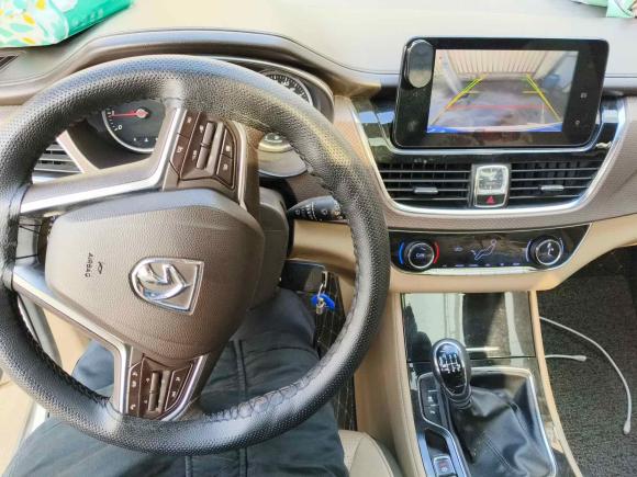 [无锡·苏B] 二手宝骏宝骏7302017款 1.5T 手动豪华型 7座