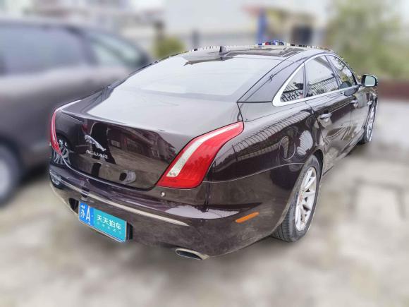 [南通·苏A] 二手捷豹捷豹XJ2014款 XJL 2.0T 两驱典雅商务版