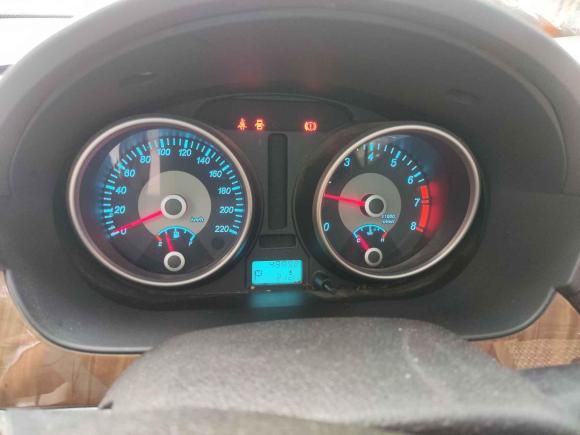 [武汉·鄂A] 二手别克凯越2015款 1.5L 自动经典型