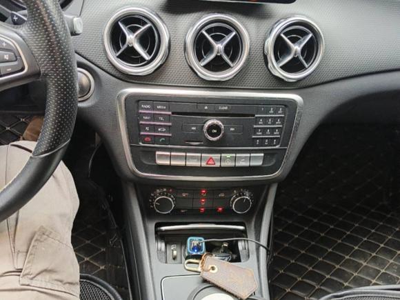 [湖州·浙E] 二手奔驰奔驰GLA2017款 GLA 200 时尚型