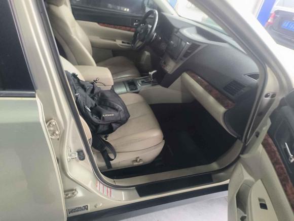 [广州·粤A] 二手斯巴鲁傲虎2011款 2.5i豪华版