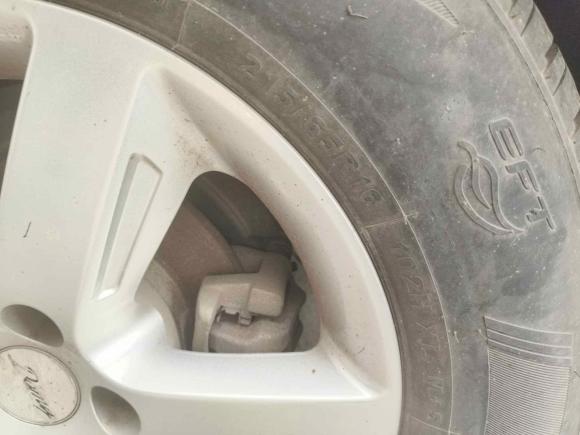 [上海·辽M] 二手众泰大迈X52017款 超值版 1.6L 手动时尚型