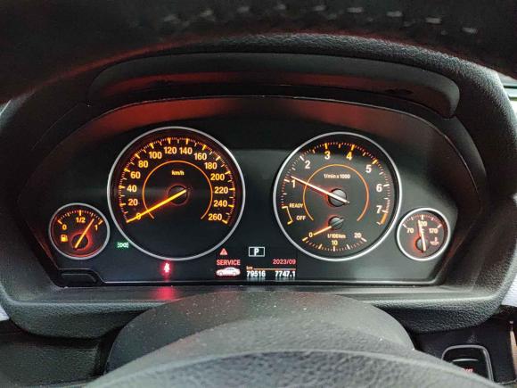 [北京·京A] 二手宝马宝马3系2017款 320i M运动型