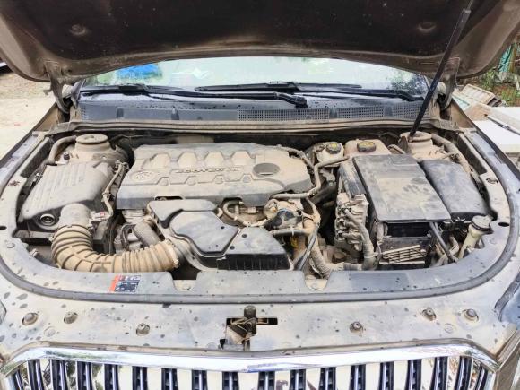 [武汉·鄂A] 二手别克君越2013款 2.4L SIDI领先舒适型