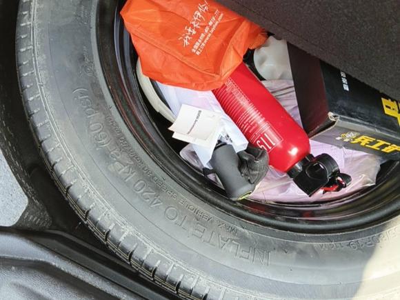 [上海·沪D] 二手魏牌魏牌 VV72020款 2.0T 旗舰型