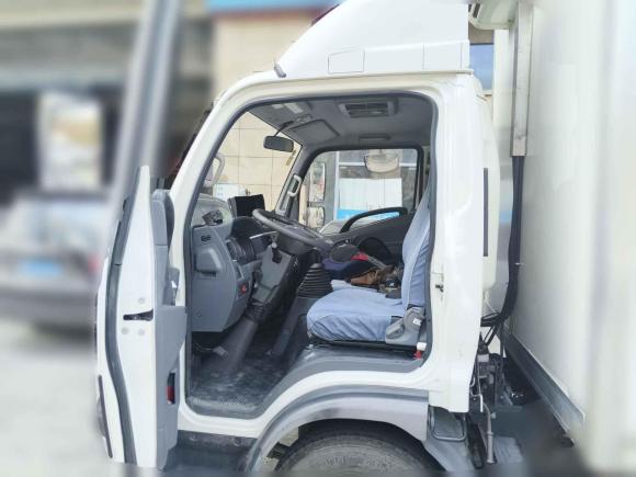 [芜湖·皖B] 二手江汽集团瑞铃2017款 2.0T V6 新锐型两驱标双排D19TCID6