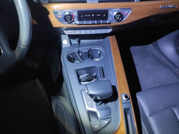 [苏州·苏E] 二手奥迪奥迪A4L2020款 40 TFSI quattro 豪华致雅型