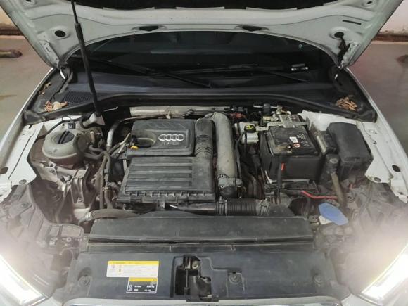 [武汉·鄂A] 二手奥迪奥迪A32019款 Limousine 35 TFSI 进取型 国V