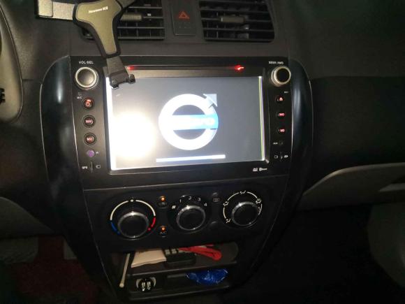 [上海·苏E] 二手铃木天语 SX42009款 两厢 1.6L 自动运动型