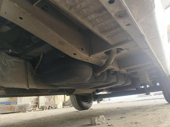 [广州·粤B] 二手福特全顺2017款 2.0T汽油多功能商用车短轴低顶国V