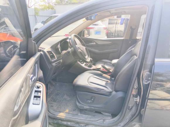 [西安·皖S] 二手宝骏宝骏5602015款 1.8L 手动豪华型