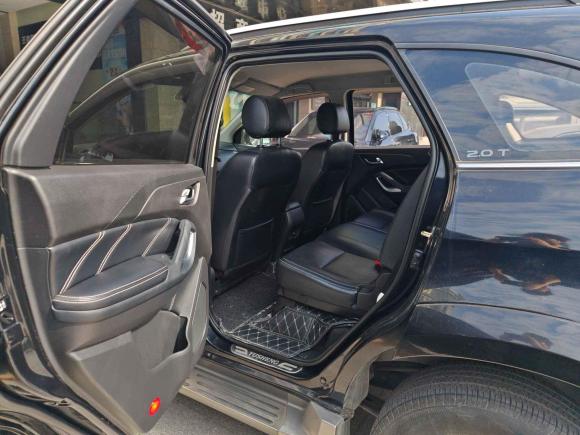 [广州·粤A] 二手江铃驭胜S3502016款 2.0T 自动两驱汽油豪华版7座