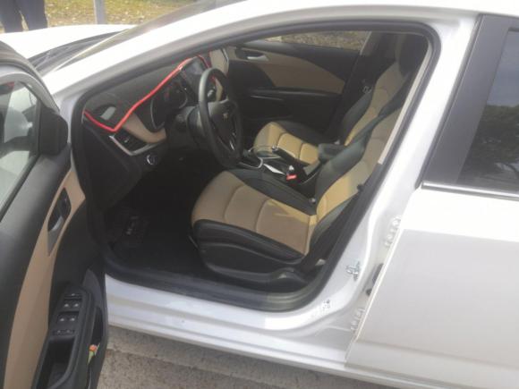 [上海·沪C] 二手雪佛兰科鲁泽2022款 320 自动悦享天窗版