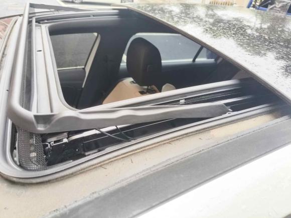 [无锡·苏B] 二手奔驰奔驰A级2020款 改款 A 200 L 运动轿车动感型