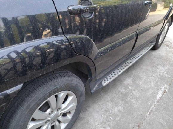 [南京·苏A] 二手起亚狮跑2013款 2.0L 手动两驱版GL