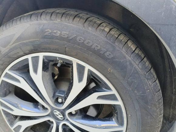 [苏州·苏E] 二手现代胜达2017款 2.0T 自动两驱智能型 7座