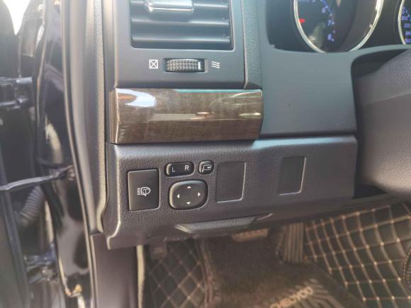 [深圳·粤B] 二手丰田锐志2013款 2.5V 尚锐导航版