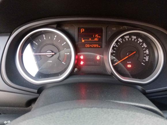 [佛山·粤S] 二手雪铁龙雪铁龙C3-XR2015款 1.6L 自动时尚型