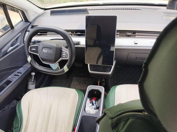 [济南·鲁A] 二手哪吒汽车哪吒V2022款 潮 400 Lite