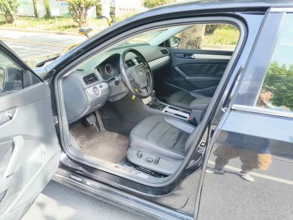 [上海·苏A] 二手大众帕萨特2014款 1.8TSI DSG 30周年纪念版