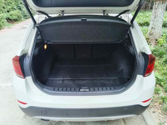 [上海·苏A] 二手宝马宝马X12012款 sDrive18i豪华型