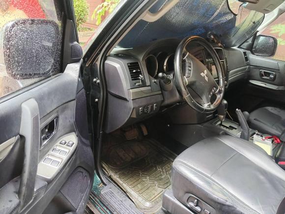 [广州·粤A] 二手三菱帕杰罗2011款 3.0L 精英版