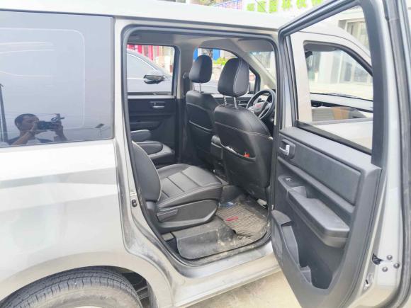 [上海·苏U] 二手五菱汽车五菱宏光PLUS2020款 1.5L 手动舒适型 7座