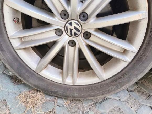 [上海·苏K] 二手大众途观2013款 1.8TSI 自动两驱豪华型