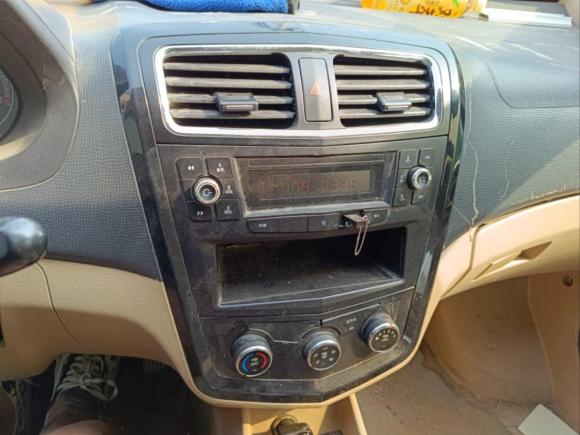 [南通·皖L] 二手五菱汽车五菱征程经典2015款 1.8L豪华型LJ479QE2