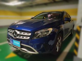 奔驰奔驰GLA2019款 GLA 200 动感型「南京二手车」「天天拍车」